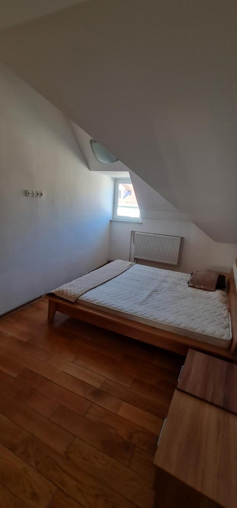 Theater Apartment *